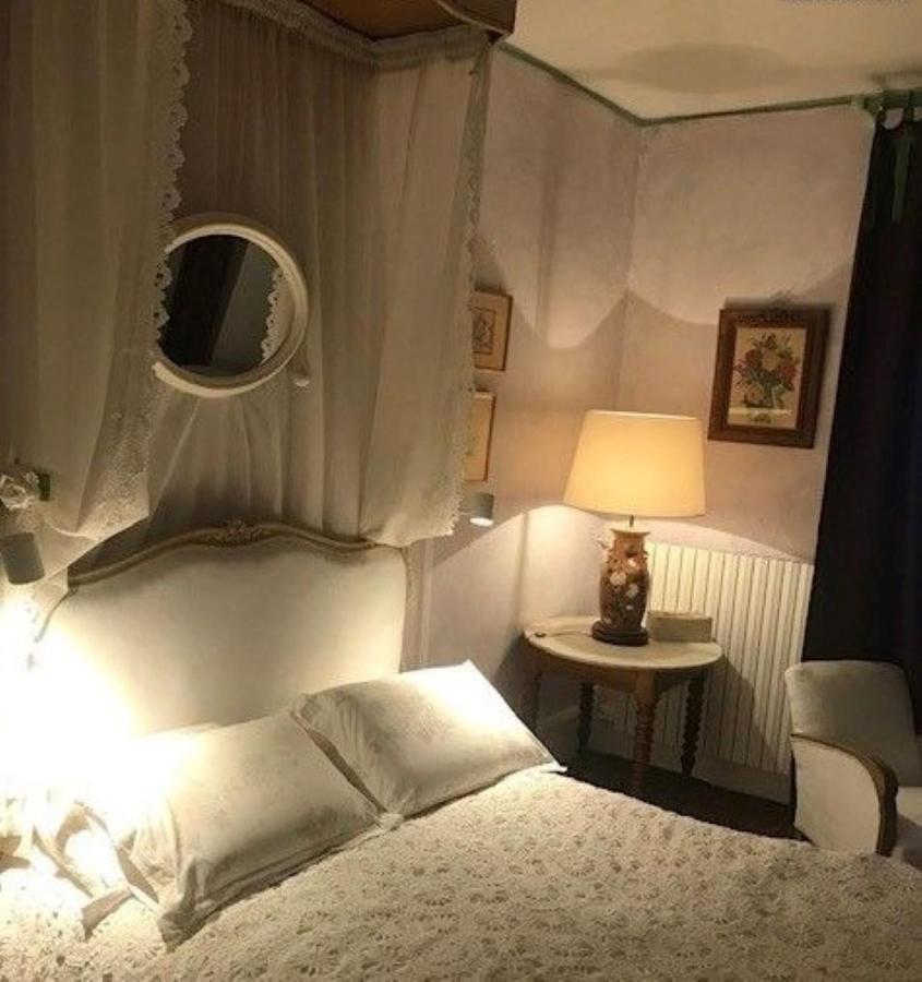 Grand Appartement De Charme Avec Parking Prive Florac Экстерьер фото